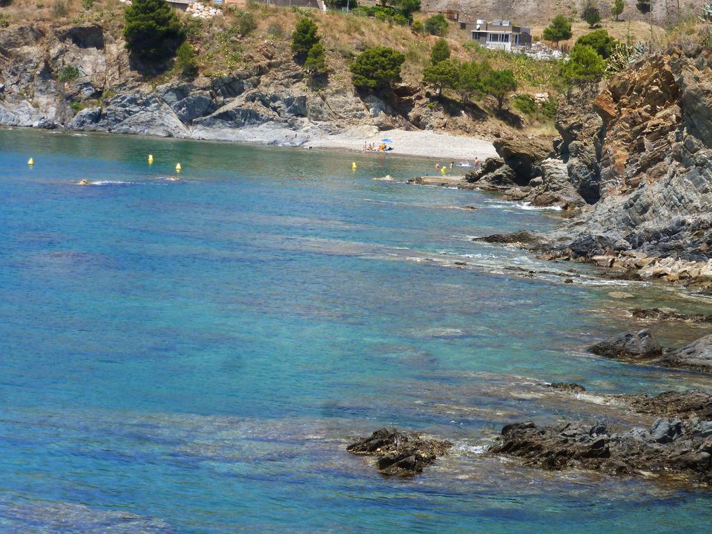 Apartment Rovellada Platja Колера Номер фото
